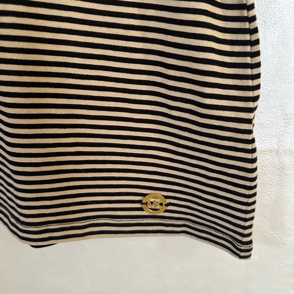 Michael Kors Black and White Sleeveless Cut-Out Blouse - Picture 3 of 7